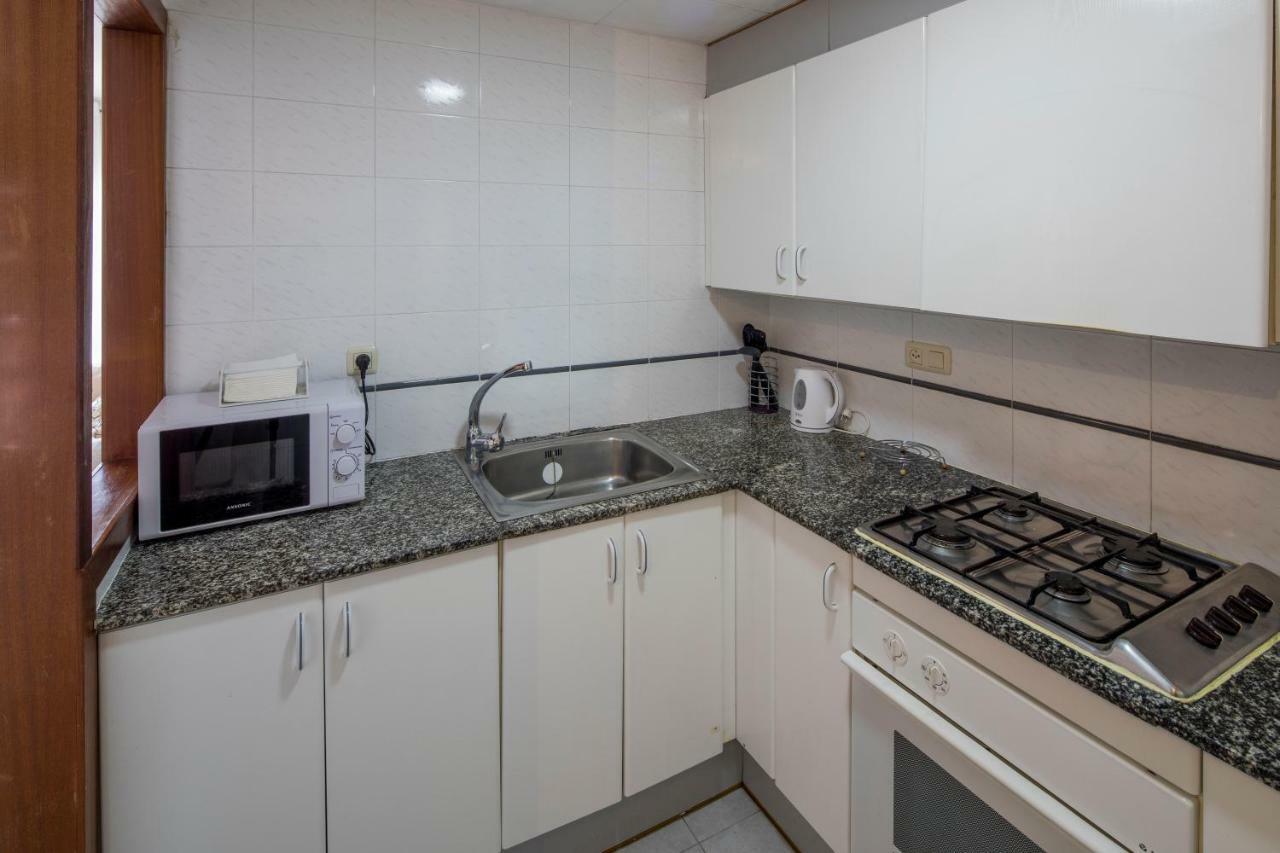 Ferienwohnung Apartamento Castell De Perelada Gerona Exterior foto