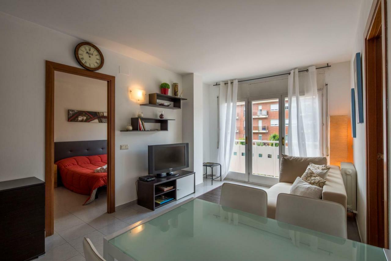 Ferienwohnung Apartamento Castell De Perelada Gerona Exterior foto